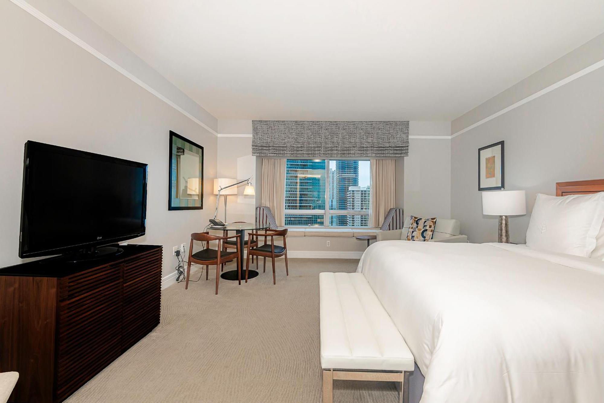 2 Bedroom Or King Four Seasons Free Wi-fi & Free Parking